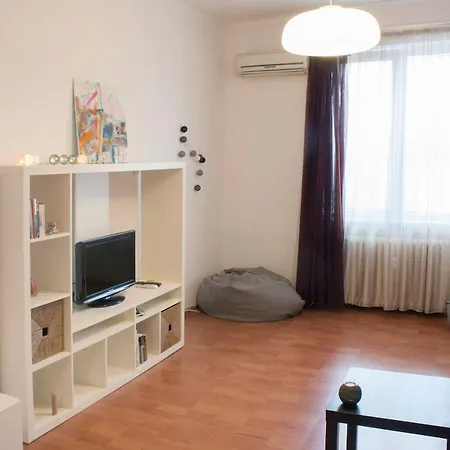 Διαμέρισμα Cozy In The Historical Center Of