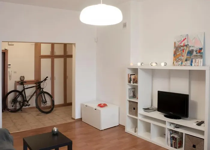 Cozy In The Historical Center Of Apartment Sofia